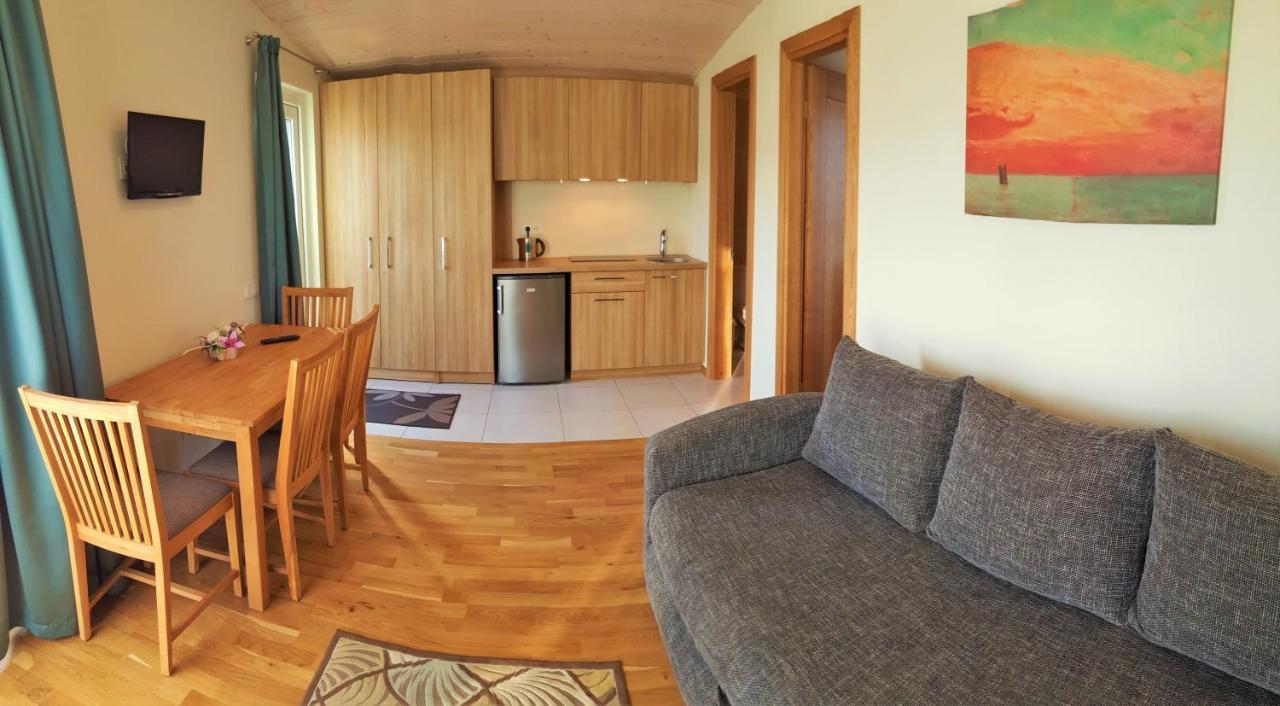 Smelio Vila Apartments Palanga Eksteriør bilde