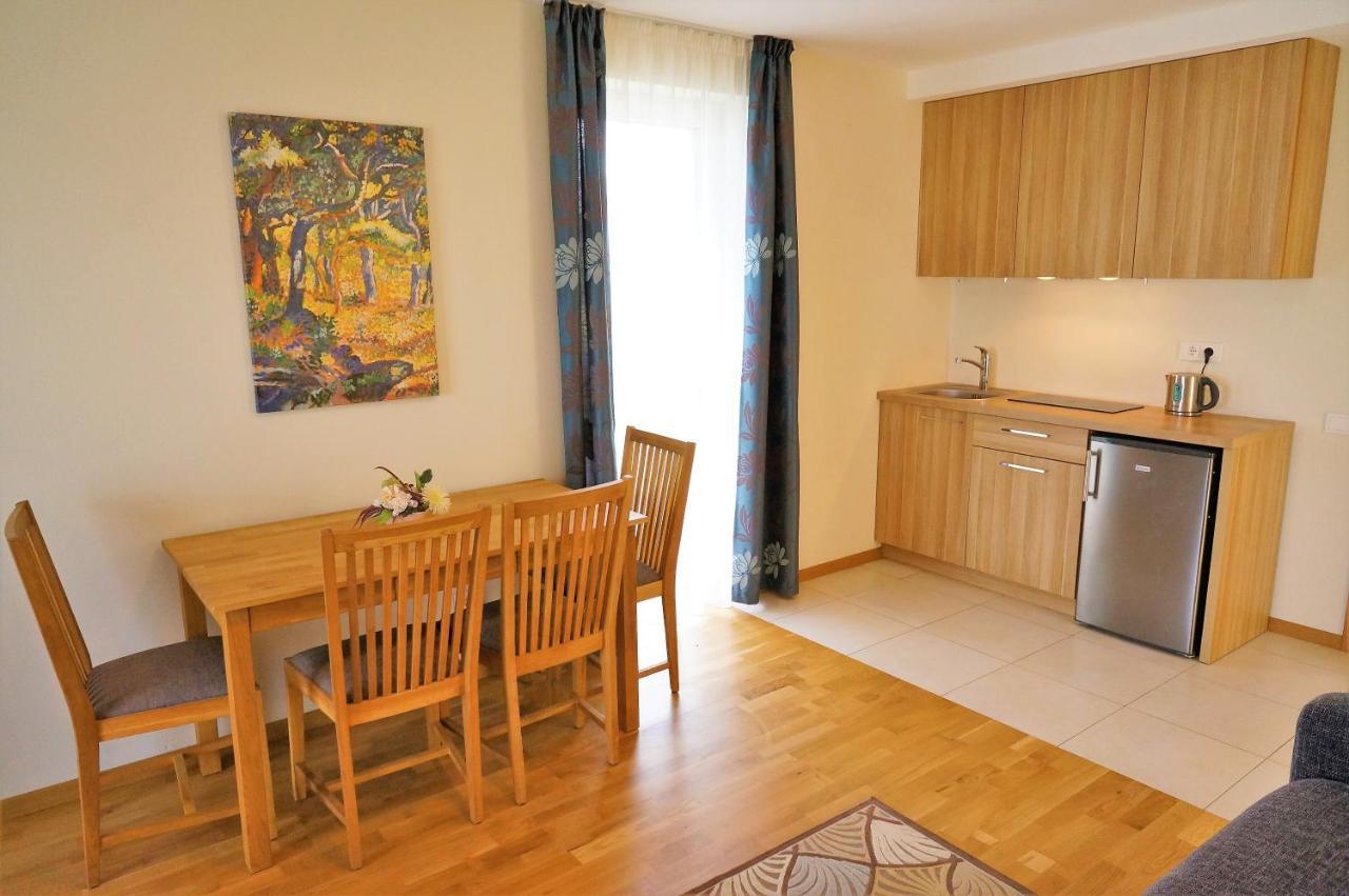 Smelio Vila Apartments Palanga Eksteriør bilde